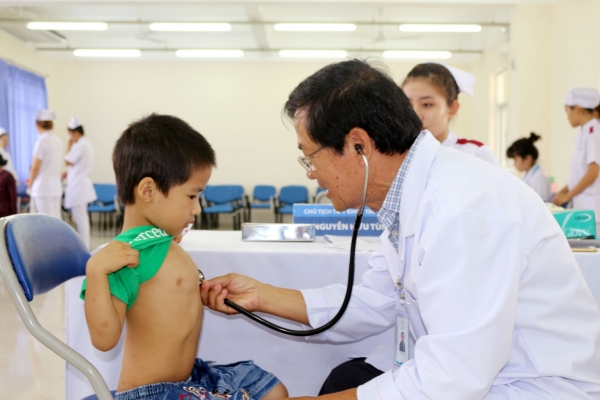 The physician donated blood 11 times to the patient