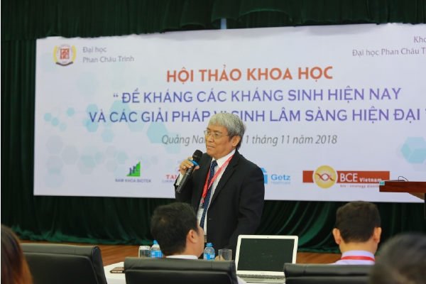 PCTU tổ chức hội thảo khoa học về Vi sinh lần thứ nhất